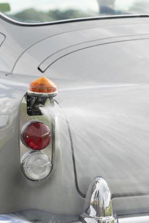Aston Martin DB5 Goldfinger Continuation 2020 года 